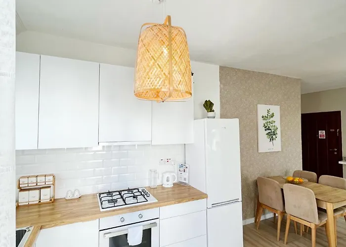 Weekend Apartments 2Br Les Amb